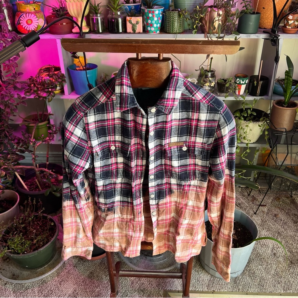 Beautiful dip bleach flannel